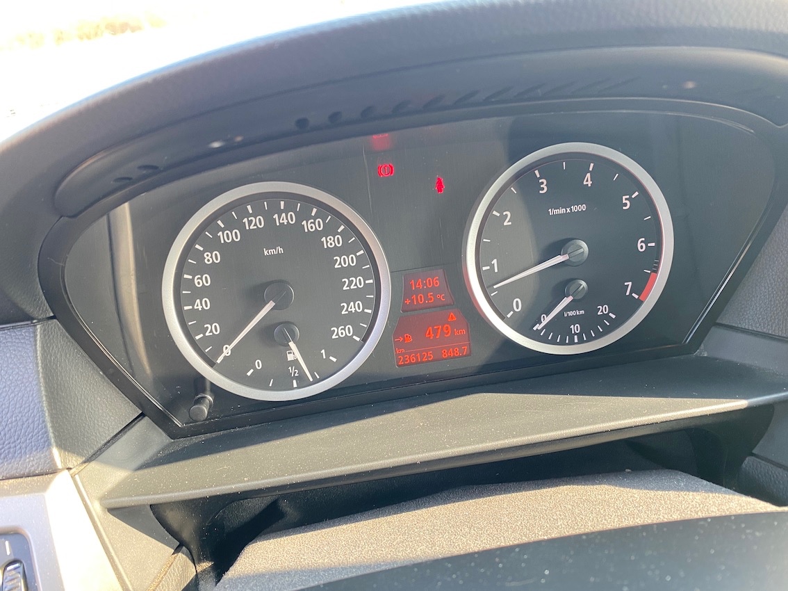 BMW 5 (E61) - 9