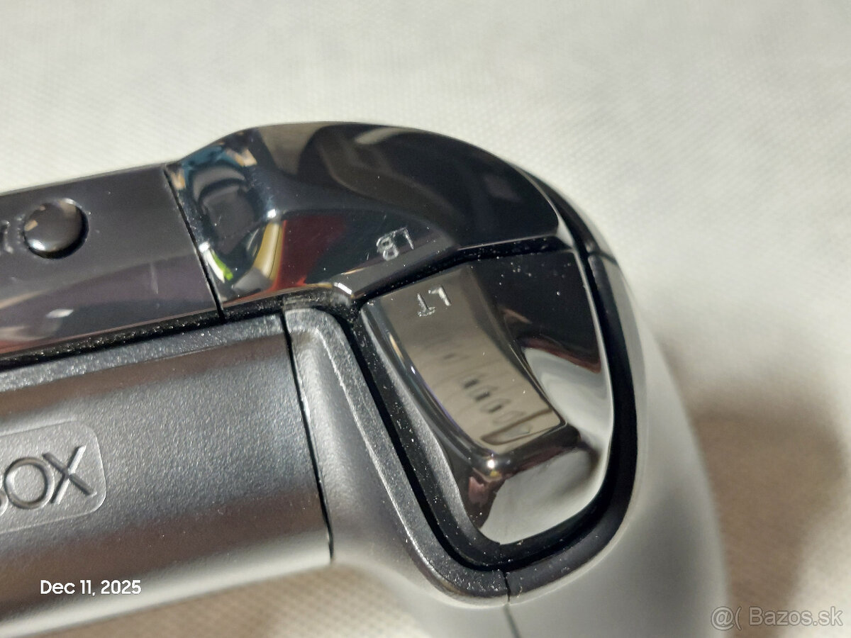 XBOX Wireless Controller/Gamepad - 9