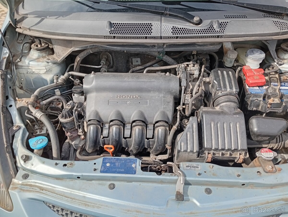 Predám Honda Jazz - 9