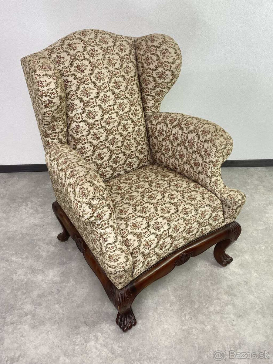 veľká starožitná pohovka s levími labami - 9