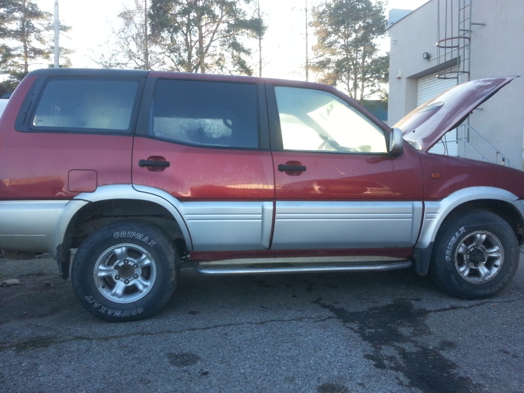 Nissan Terrano II 2,7TDi 92kw - 9