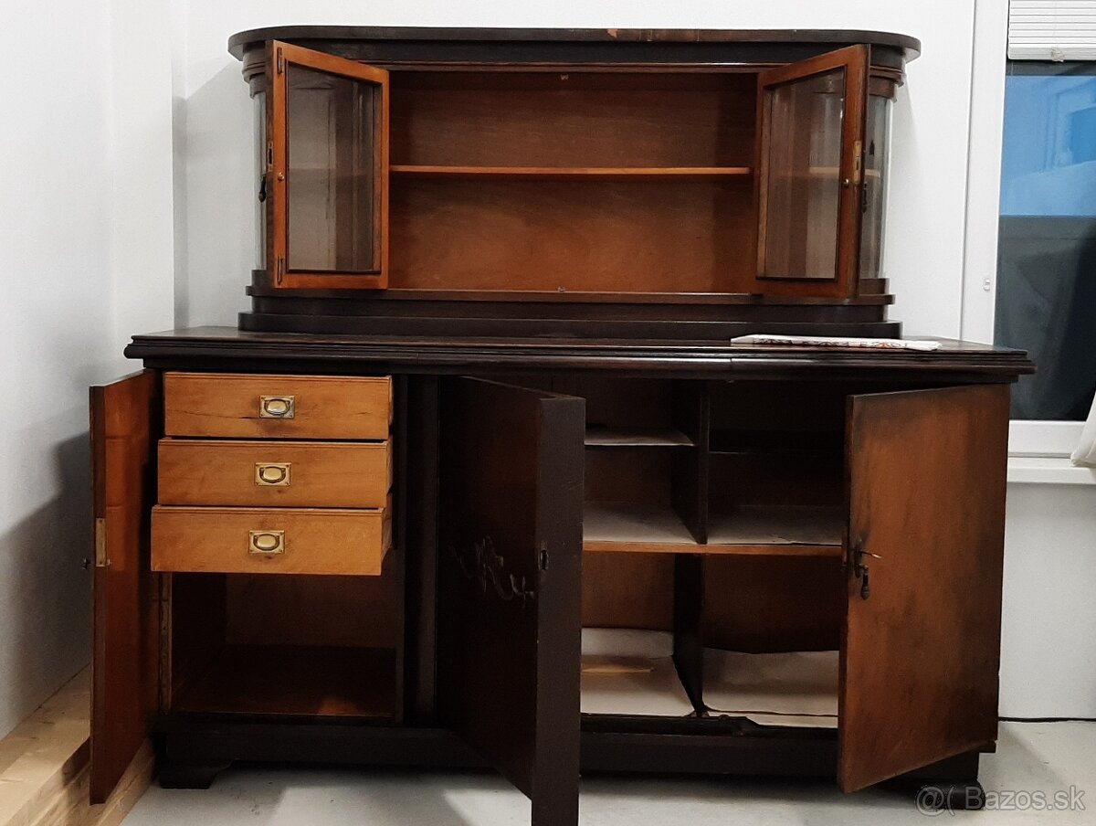 Starožitná komoda - 9