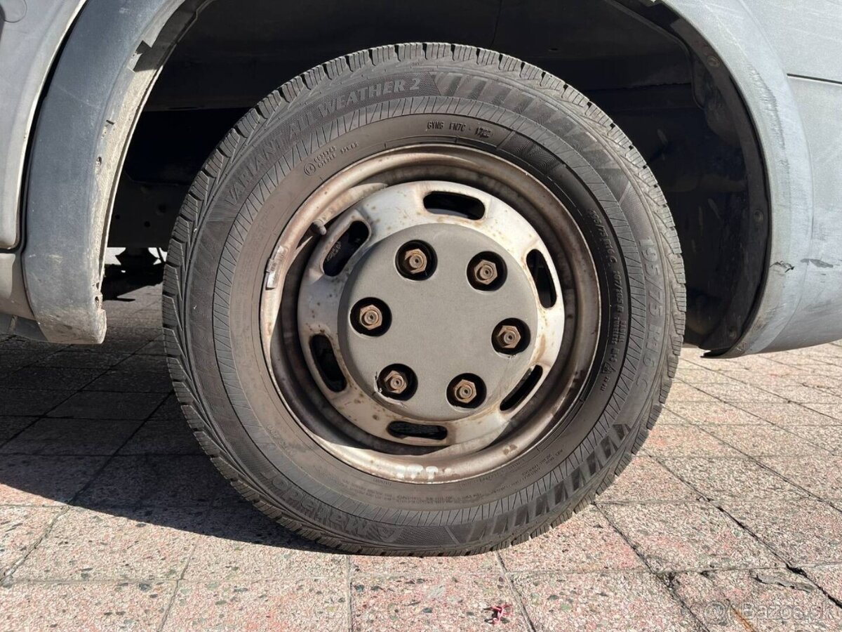 Iveco Daily 35c15V 3.0 HPI - 9