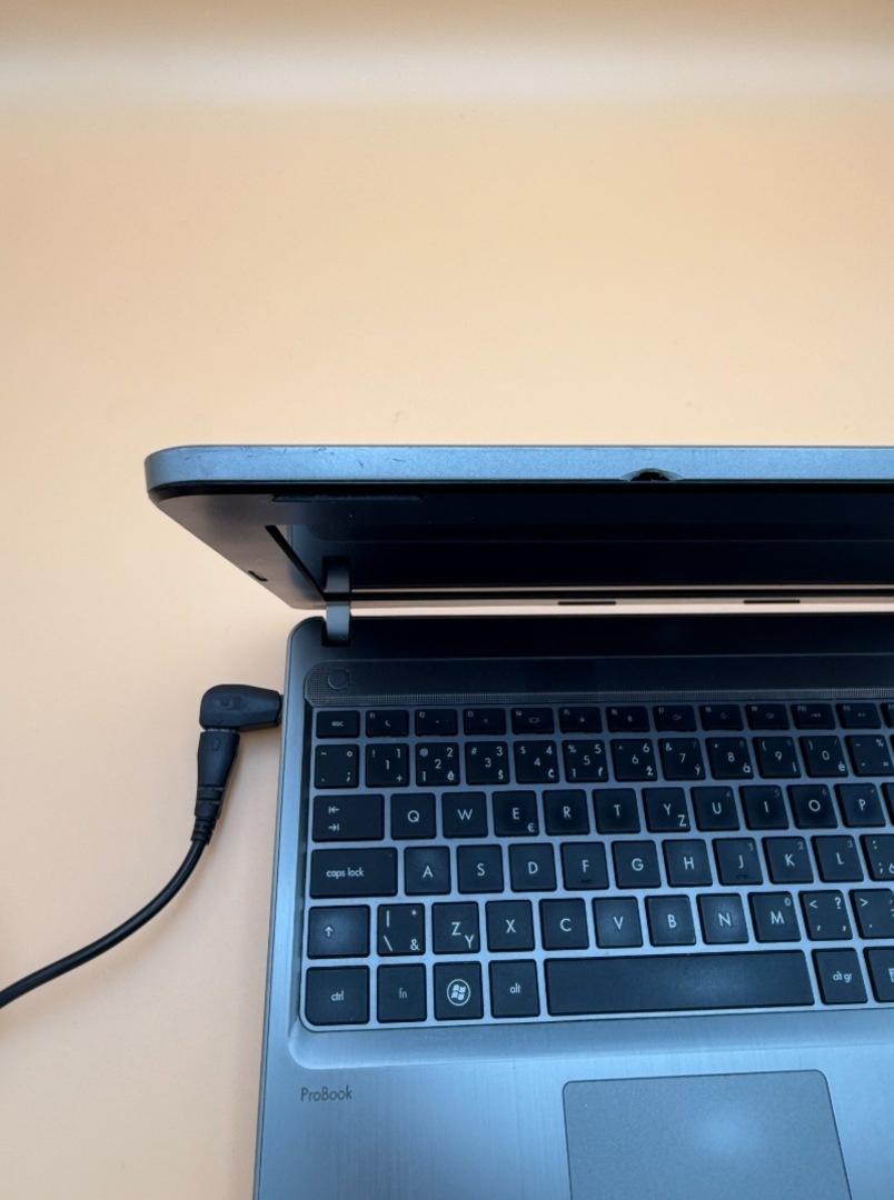 Notebook HP ProBook 4330s i3-2330M/4GB RAM/320GB HDD - 9