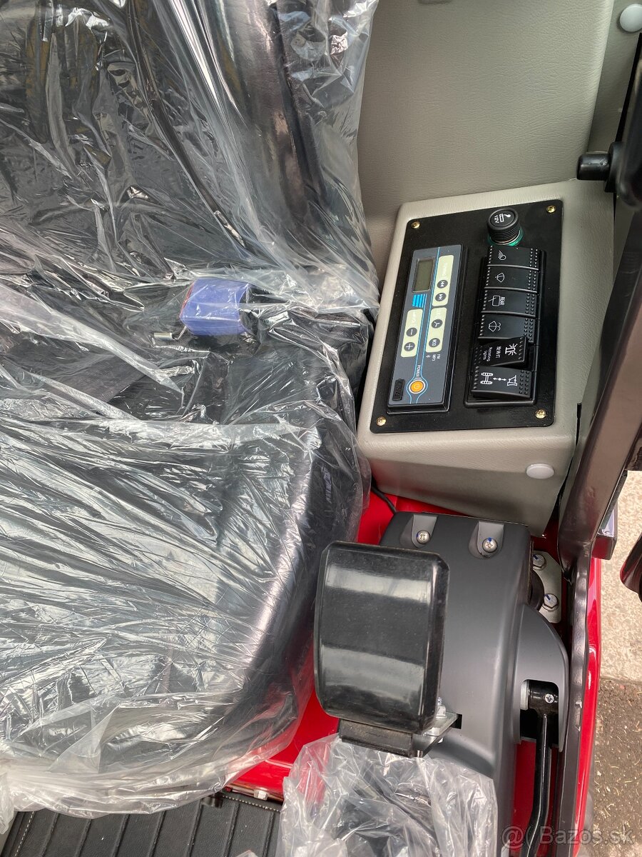 Bager Xiniu 20T motor Kubota D 1105 - 9