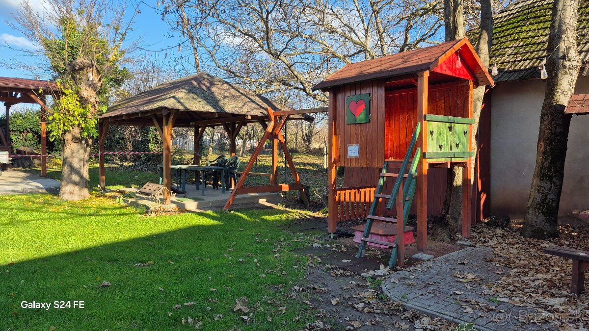 Obchodné priestory na podnikanie a stavebný pozemok - 9