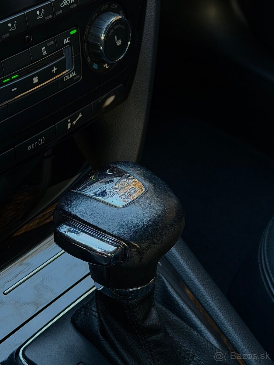 Škoda Octavia 2 2.0 TDi 4x4 DSG - 9