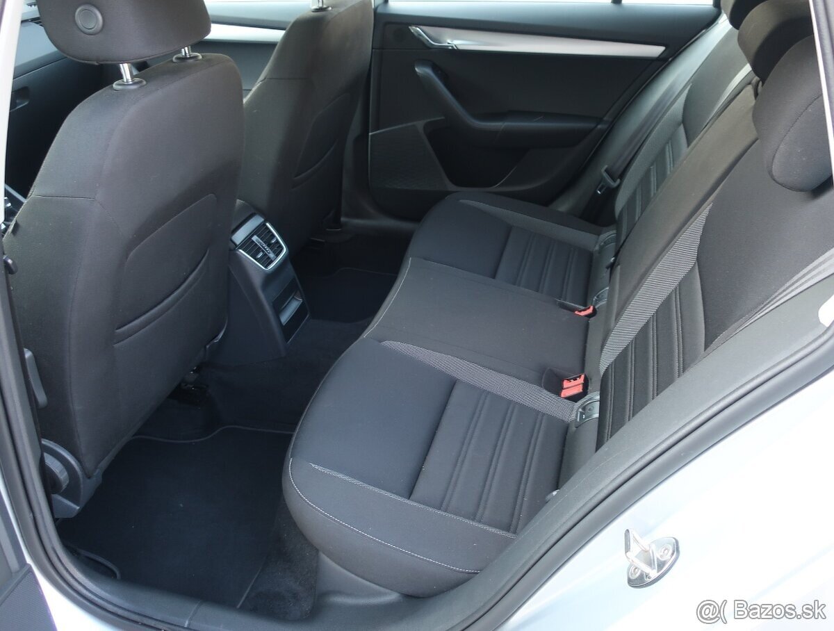 Škoda Octavia III combi FL r.2020 2,0TDi 150k DSG, 110tis.km - 9