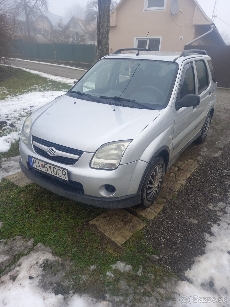 Suzuki ignis 1.3 - 9