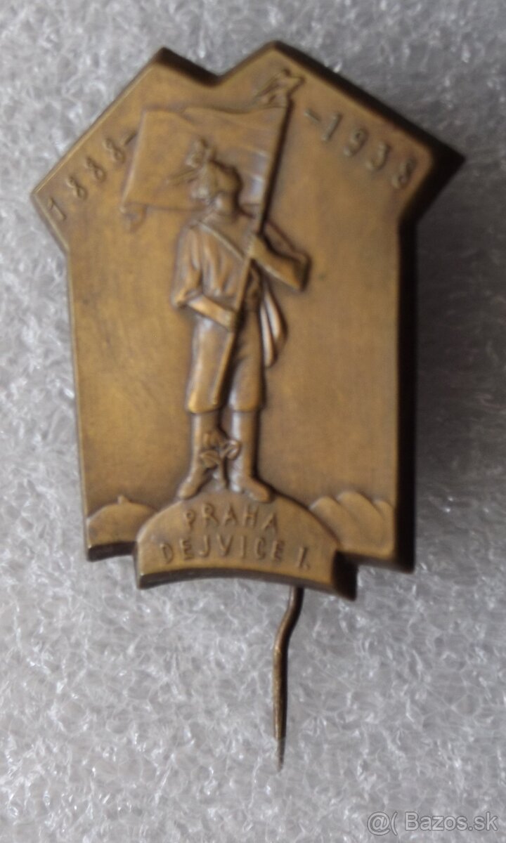 odznaky - armáda, partizáni i iné - 9