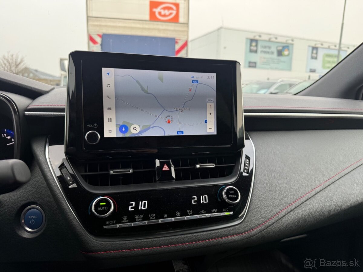 Toyota Corolla Combi 2.0 HEV Executive 1.Majiteľ ,SR, komple - 9