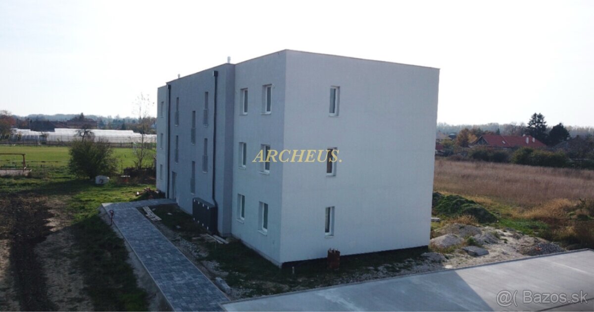 🔥ZĽAVA POSLEDNÝ 1 IZBOVÝ BYT S BALKÓNOM DLHÁ N/VÁHOM ŠAĽA - 9