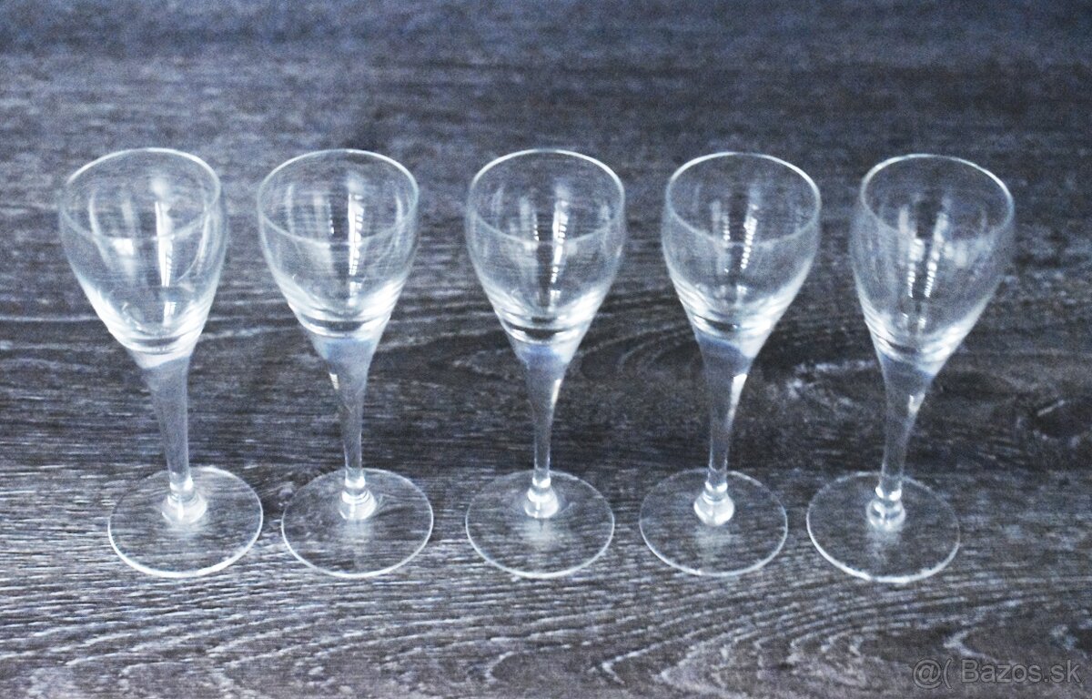 Kvalitné slovenské brúsené sklo a štamperliky - 9