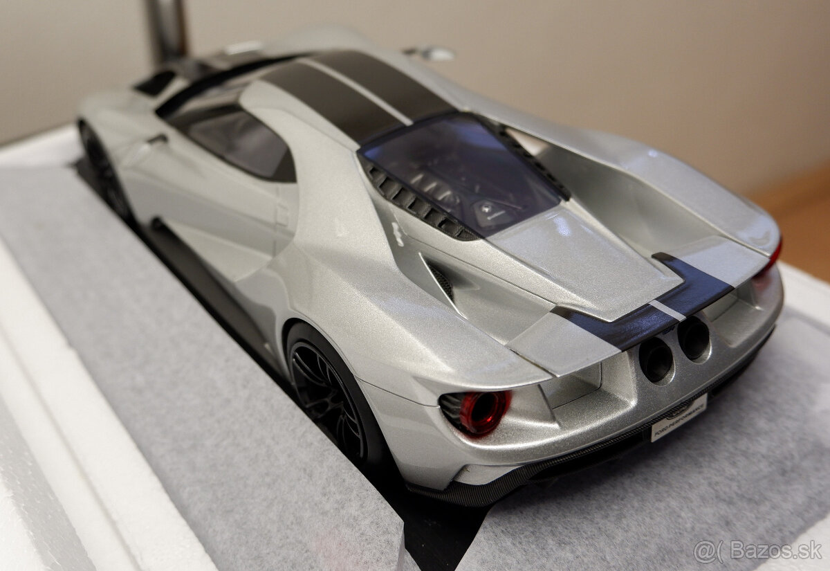 Ford GT 2015 Silver TSM 1:18 - 9