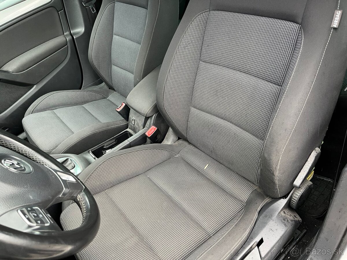 Volkswagen Golf VI 2012 1.6TDi - 9