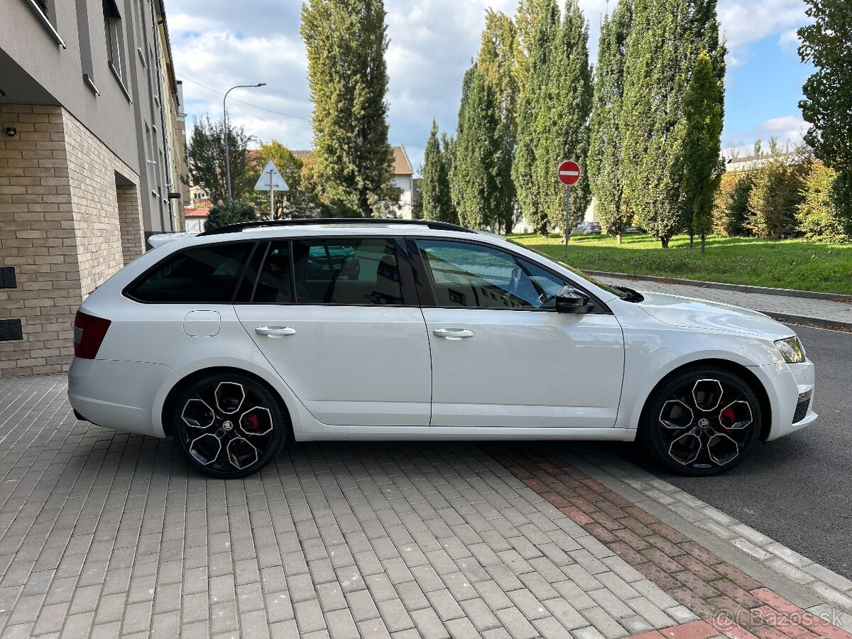 Škoda Octavia, 2.0TSi 95100 km ČR - 9