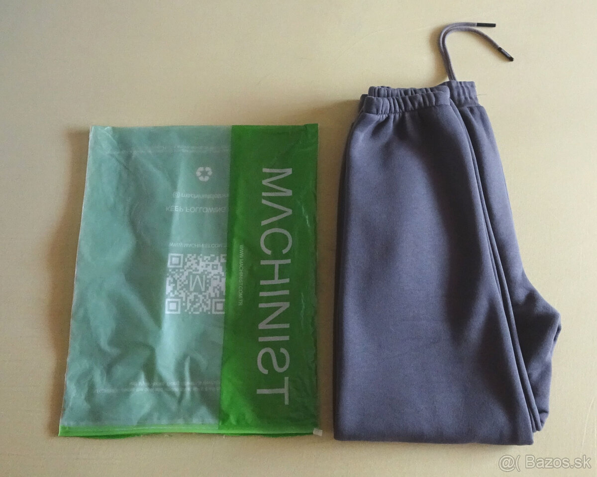 Teplákové nohavice Machinist - 9