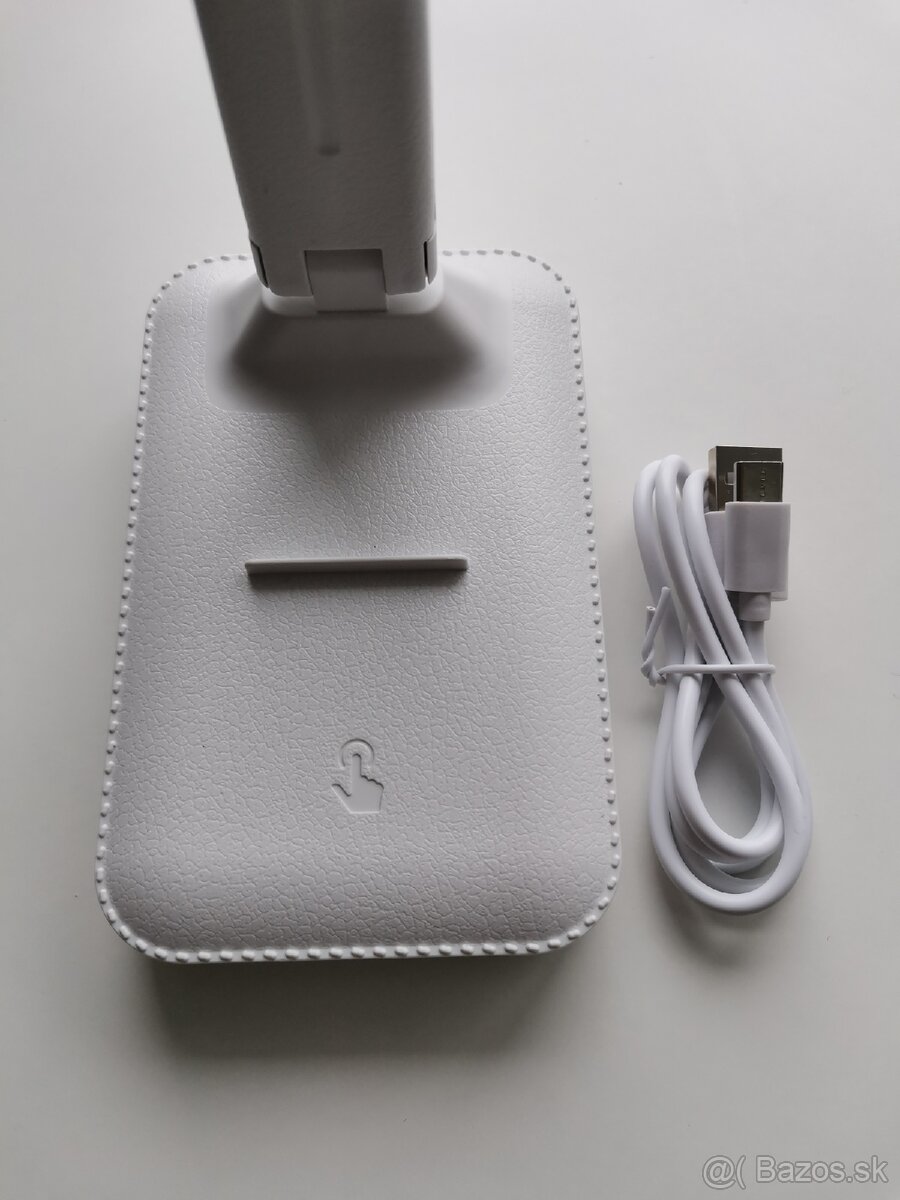 Nová nabíjacia stolná LED lampa - 9