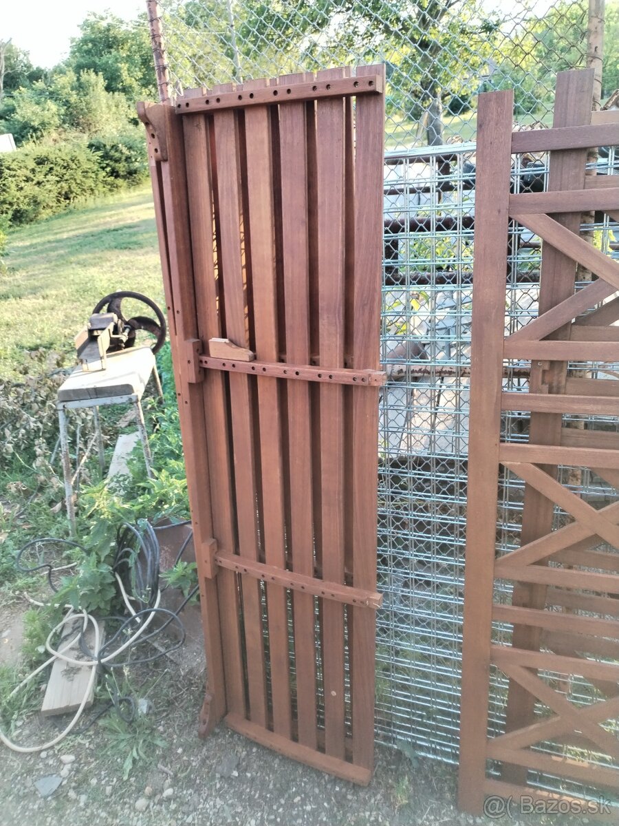 Ručná pumpa na vodu - 9