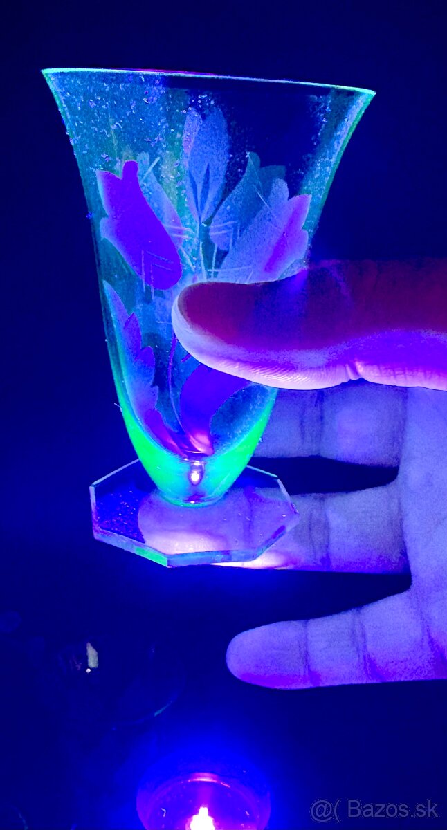 Uránové poháriky 5 ks - 9