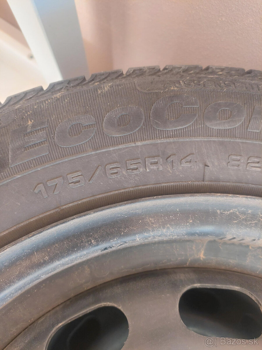 Predám dve sady pneumatík 175/65/R14 - 9