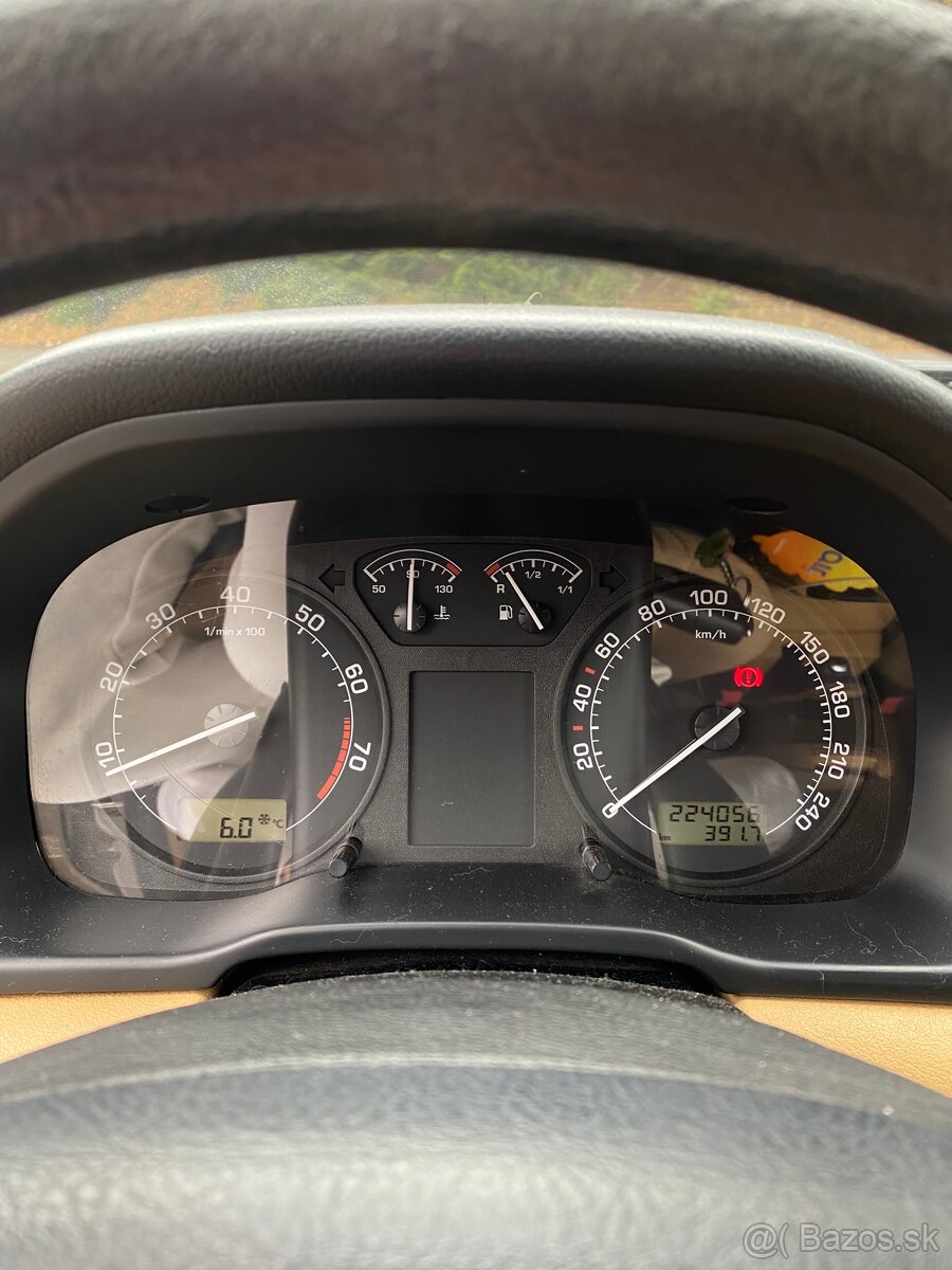 Škoda Octavia 1.8T - 9