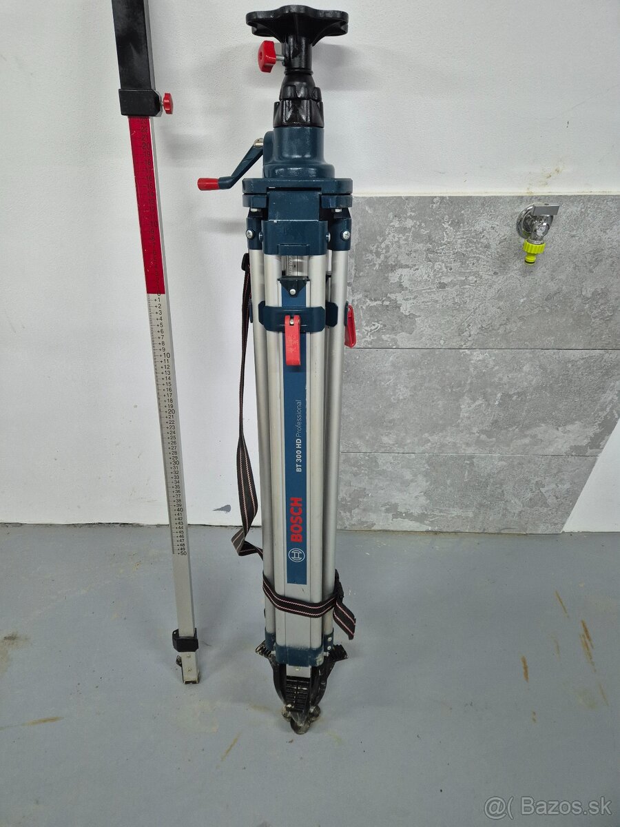 BOSCH GRL 300 HV Set + BT300HD + GR240 - 9