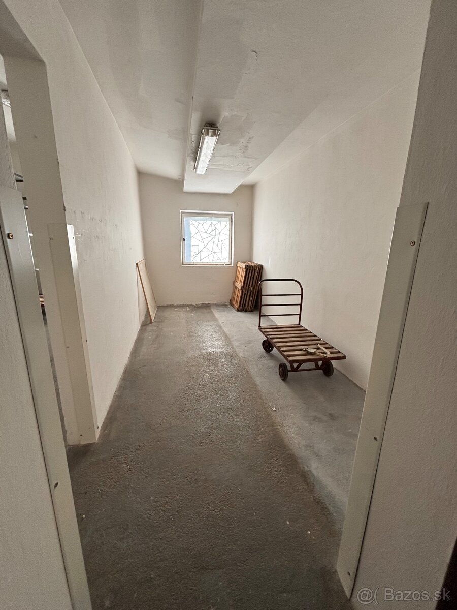 Exkluzívne- Budova Coop Jednoty Veľký Čepčín - 9