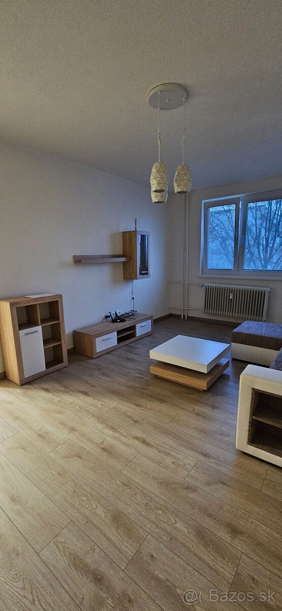 Prenájom dvoj izbový byt - 9