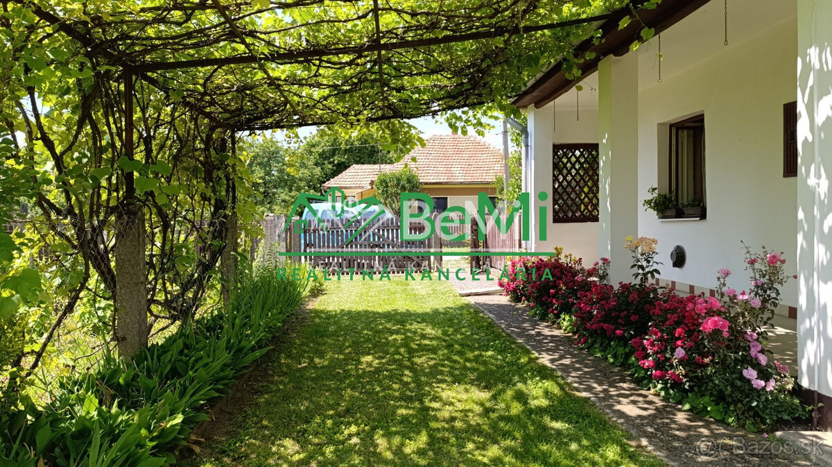 P R E D A N É Rodinný dom Méra nová strecha - 9