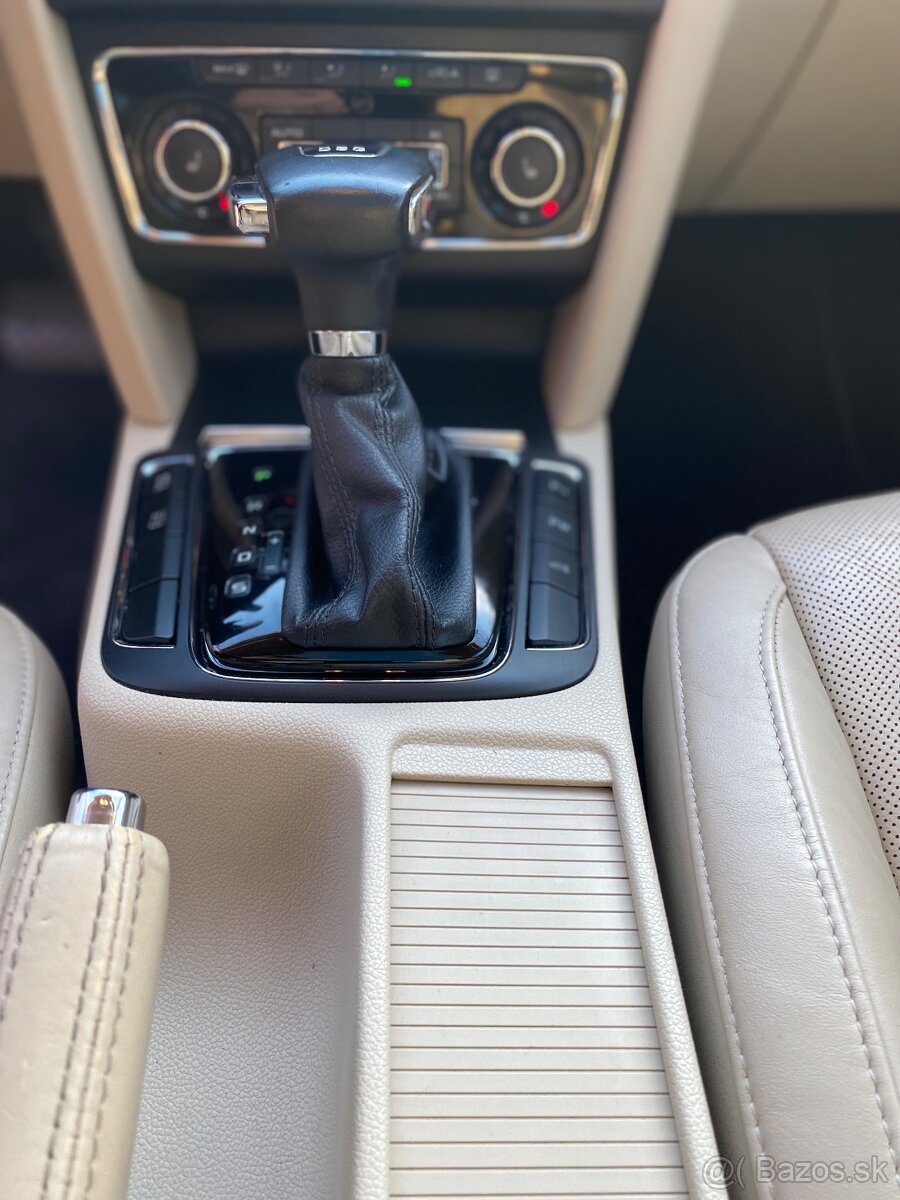 Škoda superb - 9