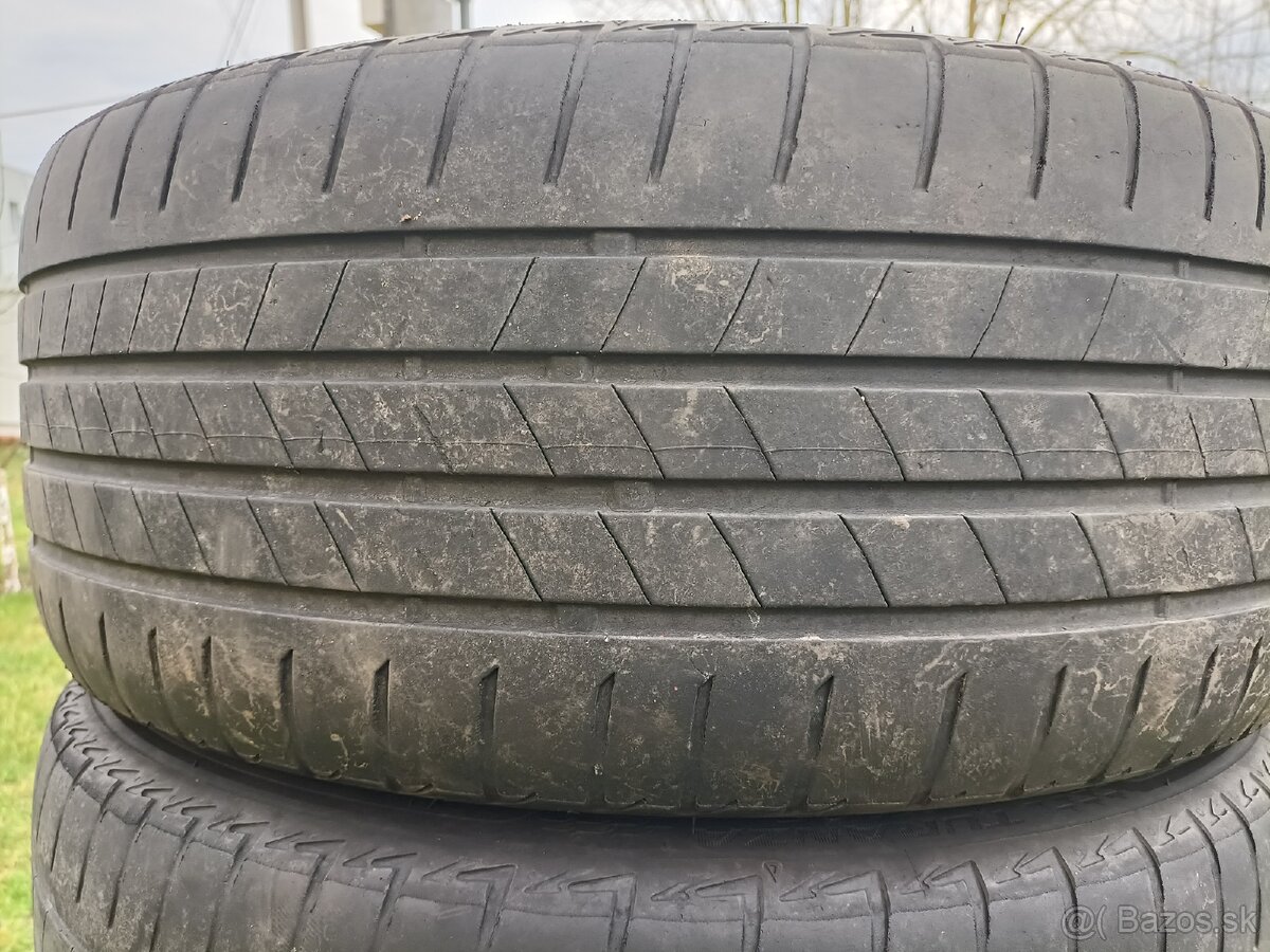 Letné 225/40 R18 CUPRA LEON - 9