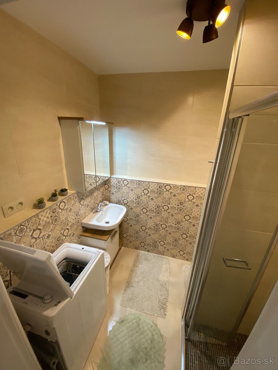 Moderný 2i byt s 19m2 terasou na najvyššom poschodí, klimati – foto 11