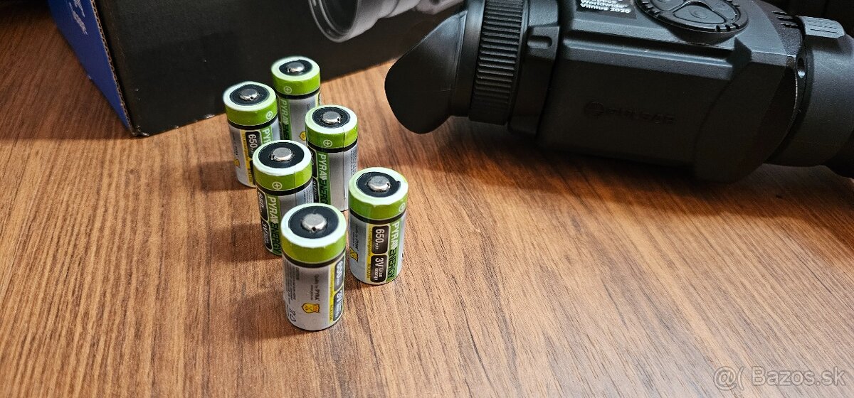 Pulsar Core FXQ50 BW - 9