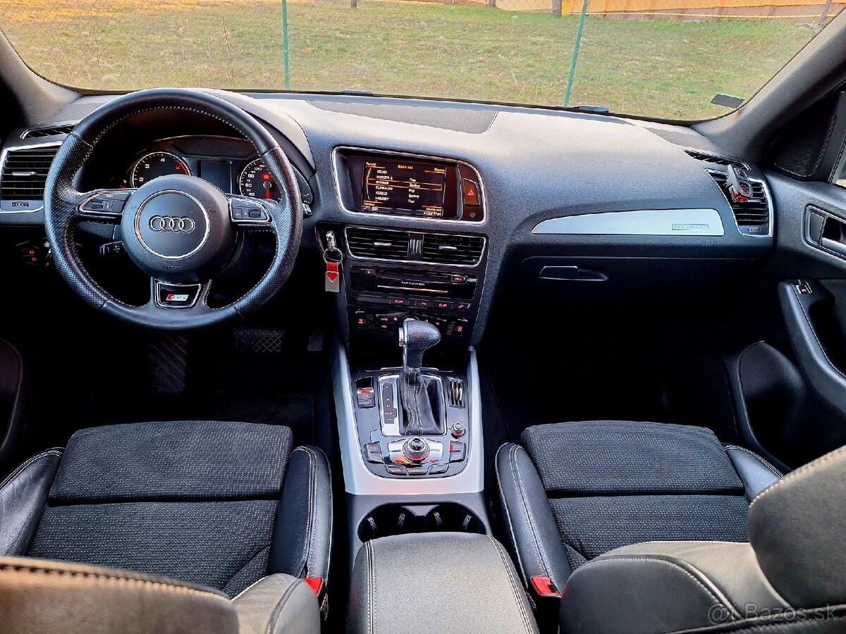 Audi Q5 Quattro 2.0 TDI S-line - 9