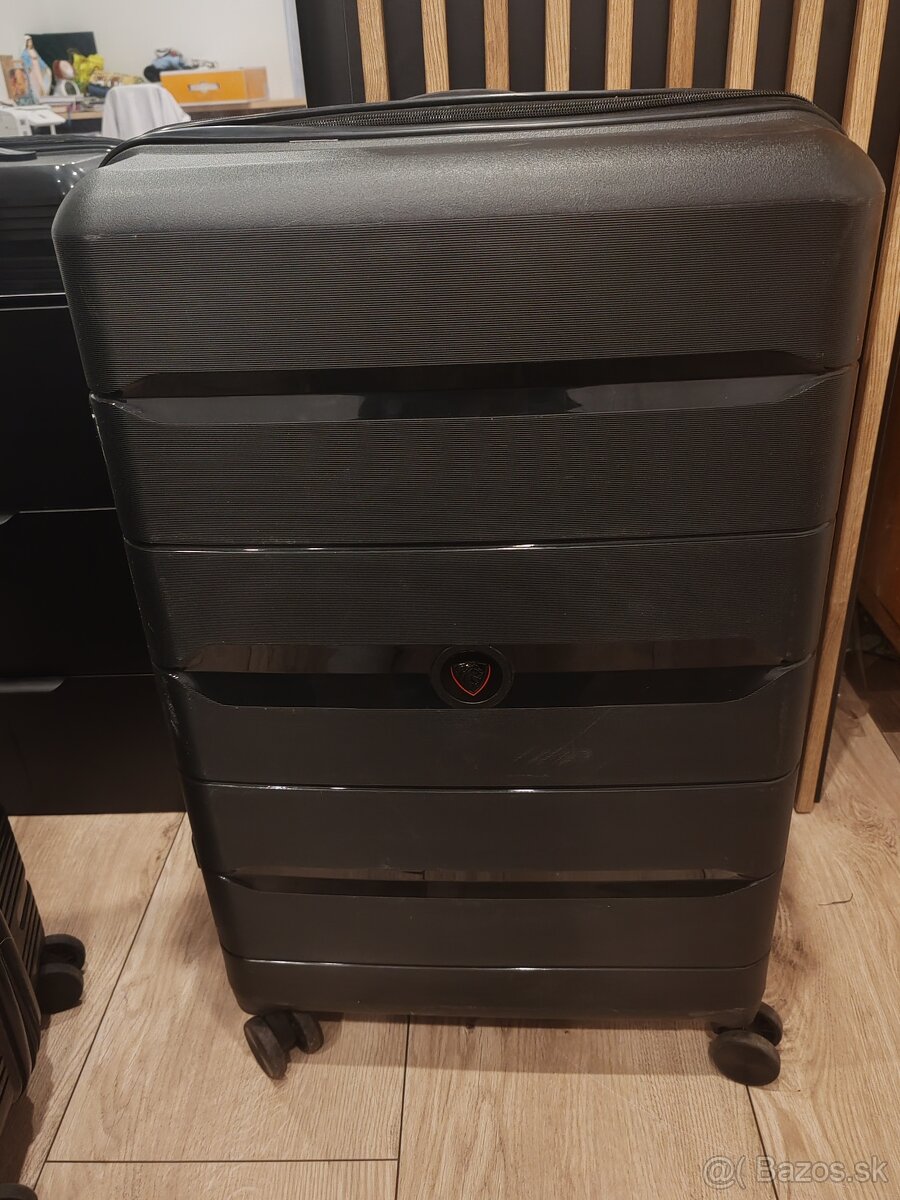 Predám cestovný kufor - 9