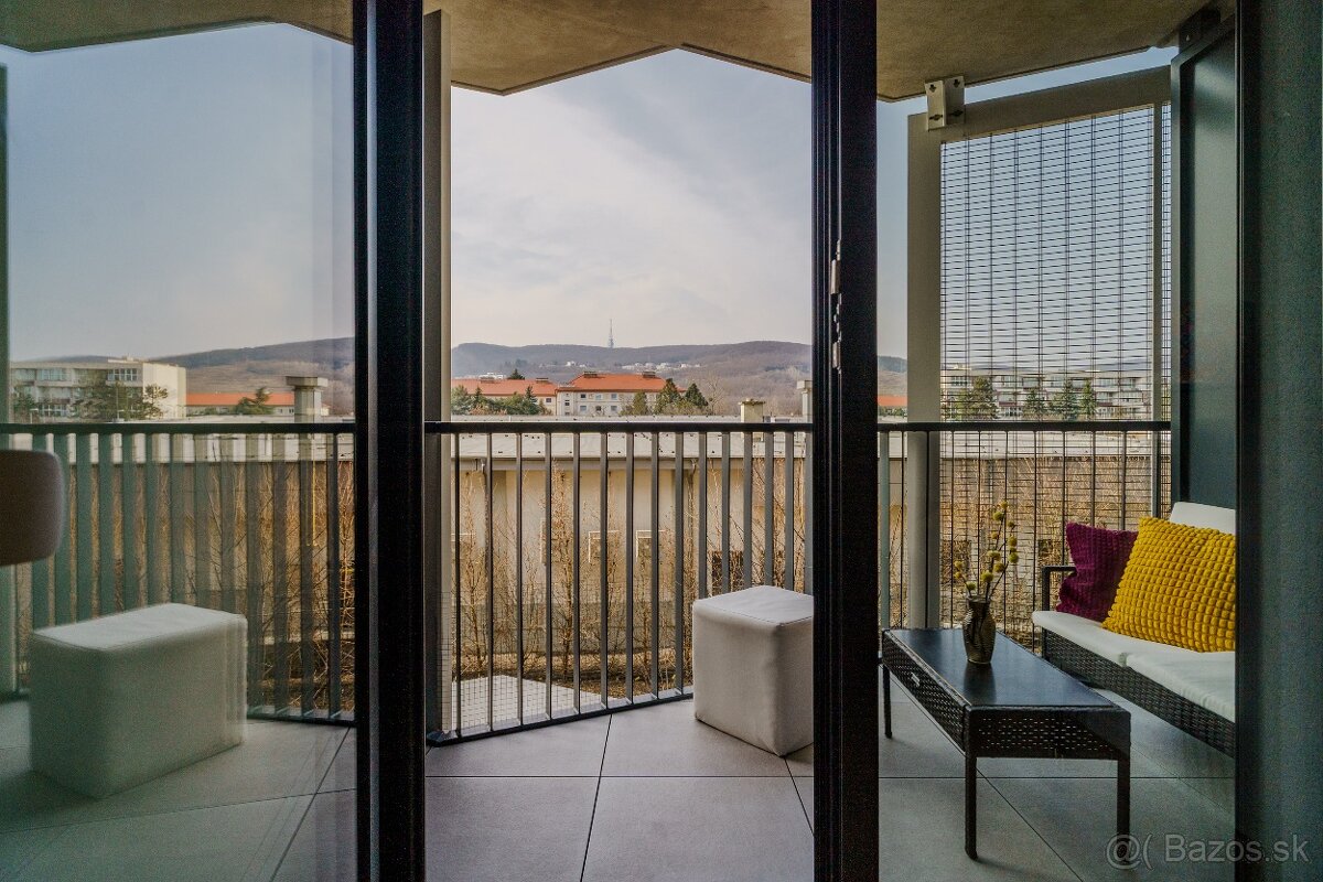 NADŠTANDARDNÝ 1,5i BYT V PROJEKTE GUTHAUS - 9