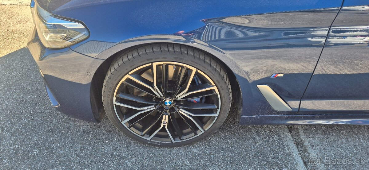 BMW Rad 5 Touring 530d mHEV xDrive A/T DPH/Záruka - 9
