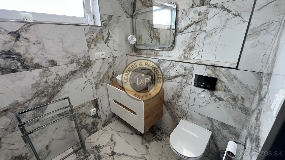 Na predaj - Štýlová novostavba pre komfortné rodinné bývanie - 9