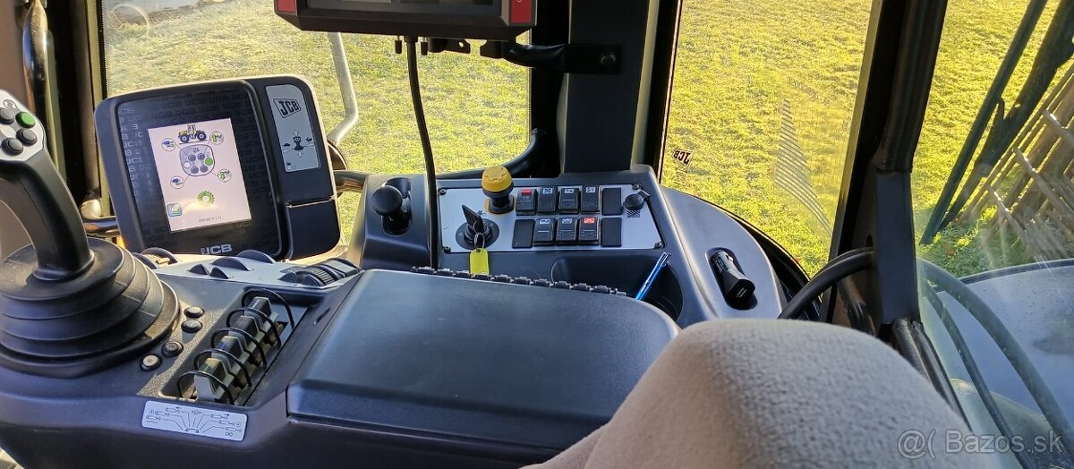 JCB Fastrac 3200 XTRA - 9