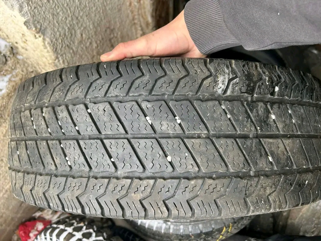 Predám zimné a letné pneumatiky - 9