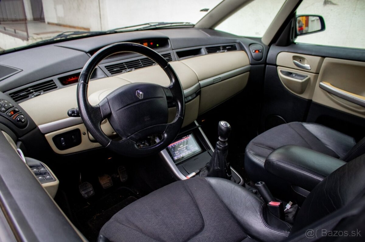 Renault Avantime 2.2DCi 110kw MT/6 2003 - 9