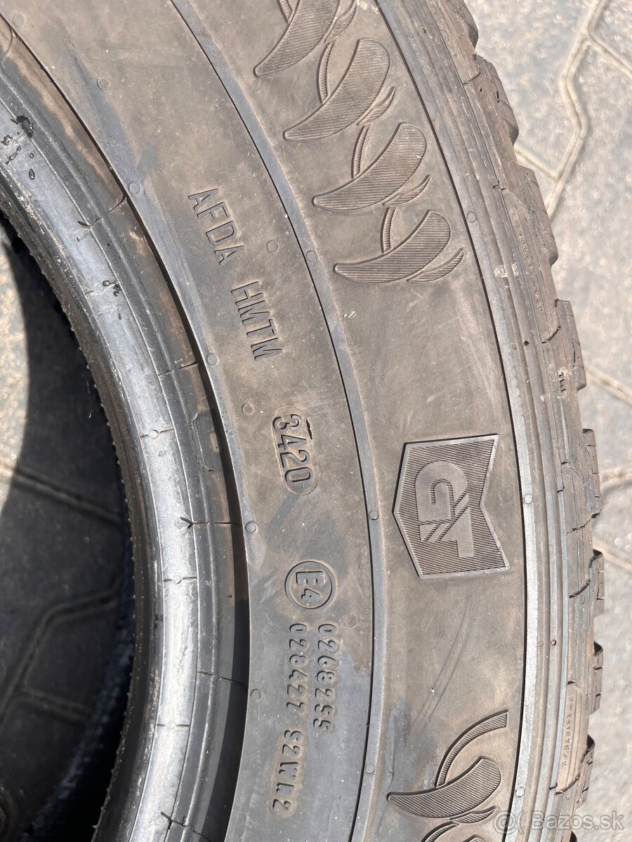 215/70R16 General zimne - 9