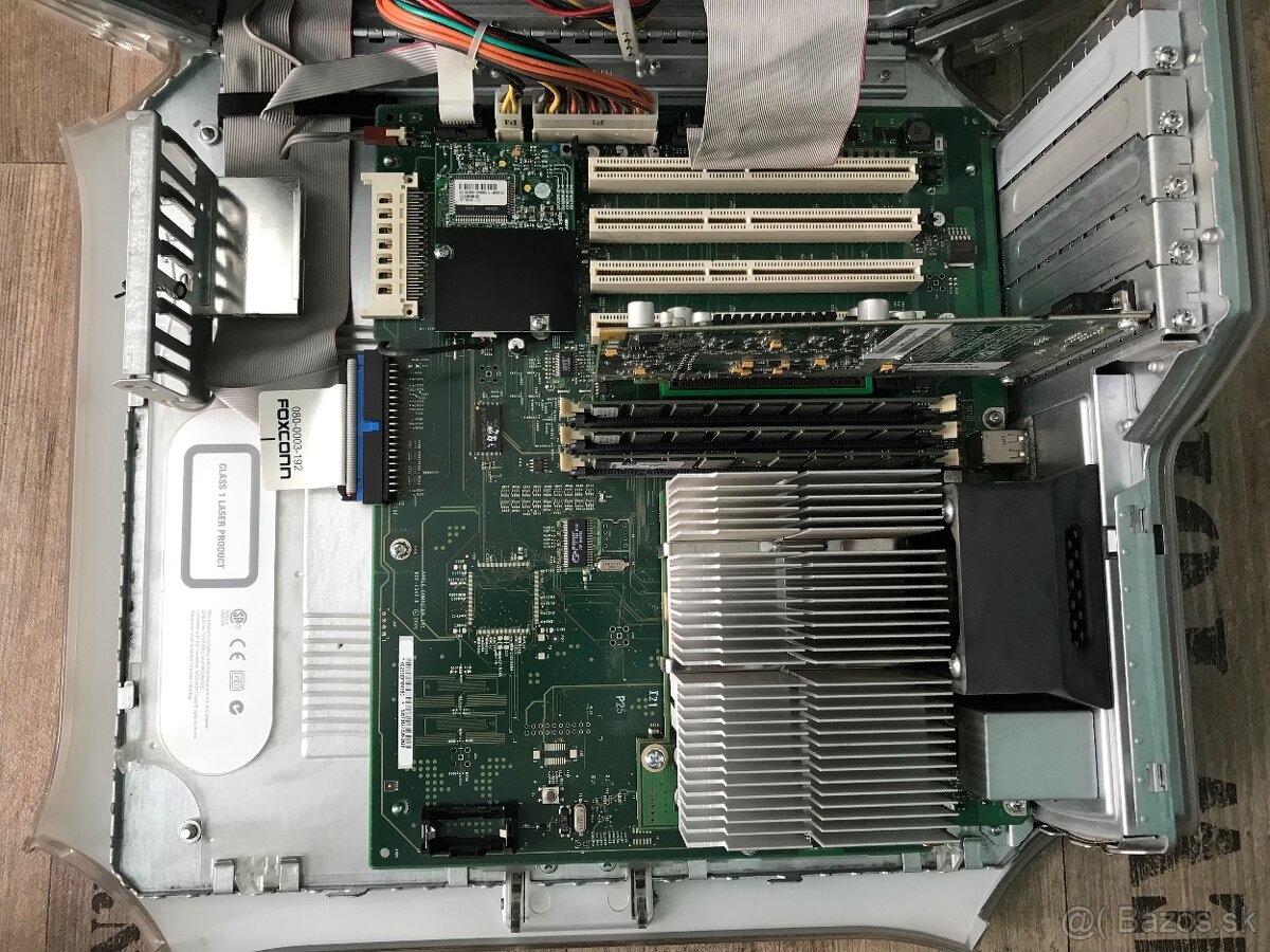 Apple PowerMac G4 Quicksilver - 9