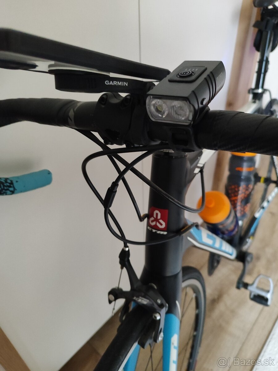 Cestný bicykel CTM - 9