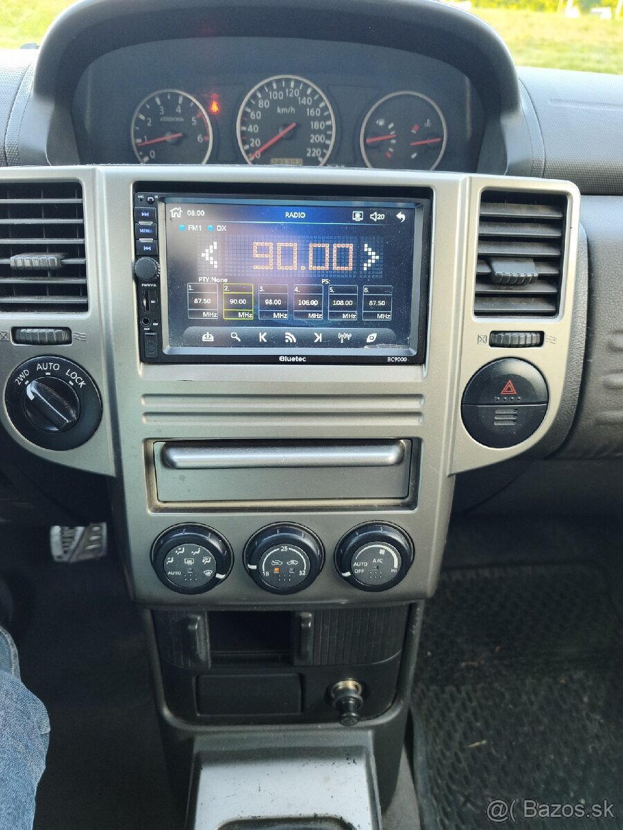 Nissan X-Trail 2.0 dCi 4x4 - 9