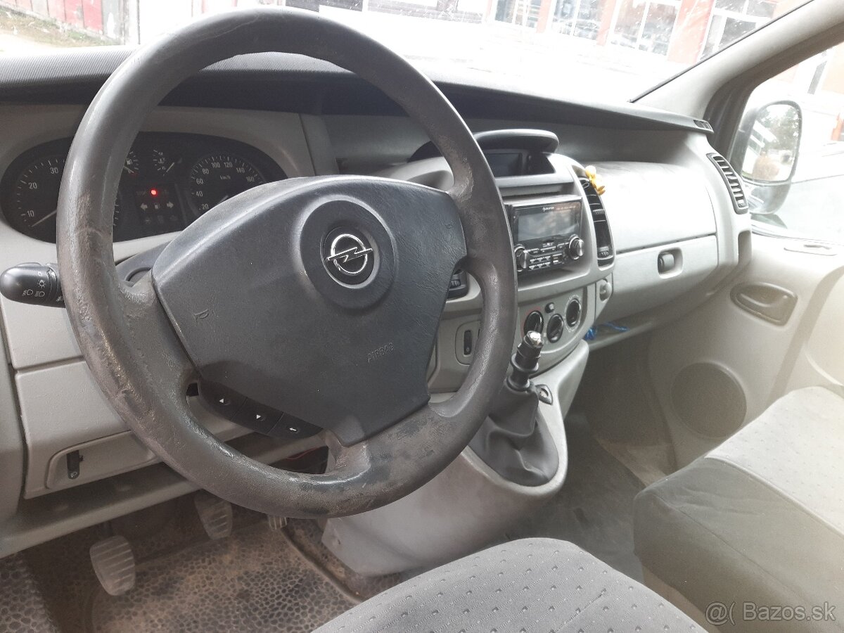 Opel Vivaro 1,9 Tdi,diesel, 9 miestne - 9