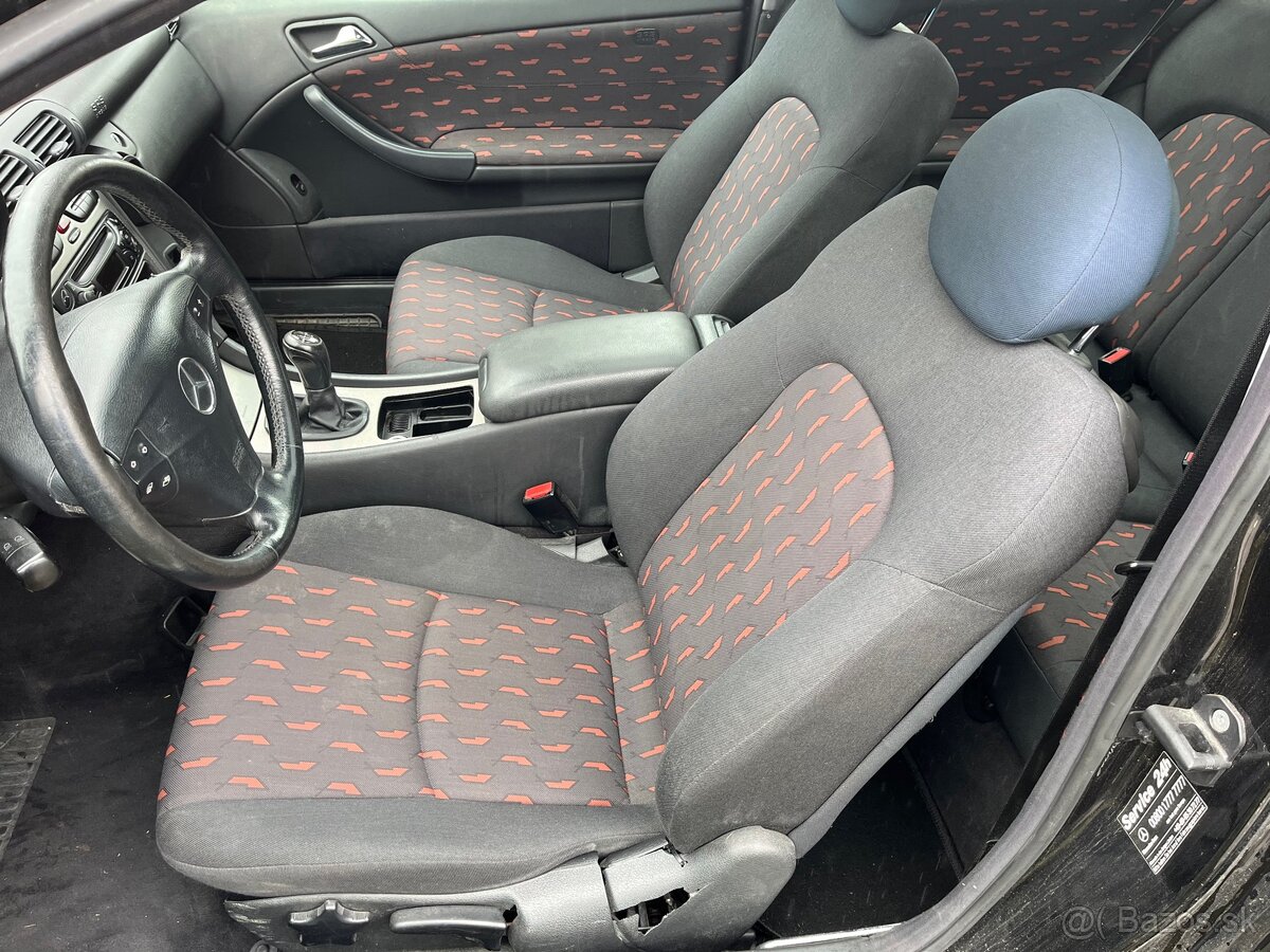 Mercedes-Benz C200 Kompressor Sportcoupé - 9