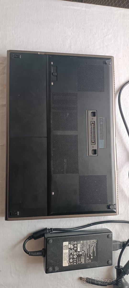 dell precision M4700 - 9