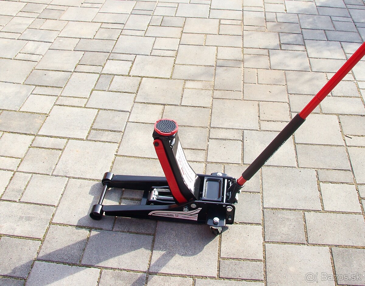 Hydraulický nízkoprofilový autozdvihák FISCHER KRAFT 5,5T - 9